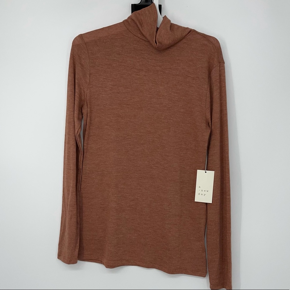 A NEW DAY LIGHTWEIGHT BLUSH MOCK TURTLENECK SMALL